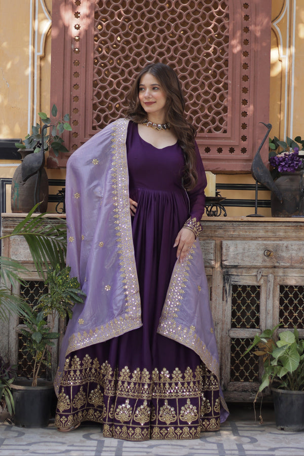 RIVA'S PREMIUM DESIGNER READYMADE GOWN